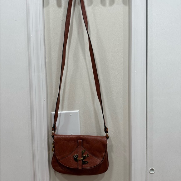 MARC by Marc Jacobs Petal to the Metal Flap Pouchette - Picture 2 of 6